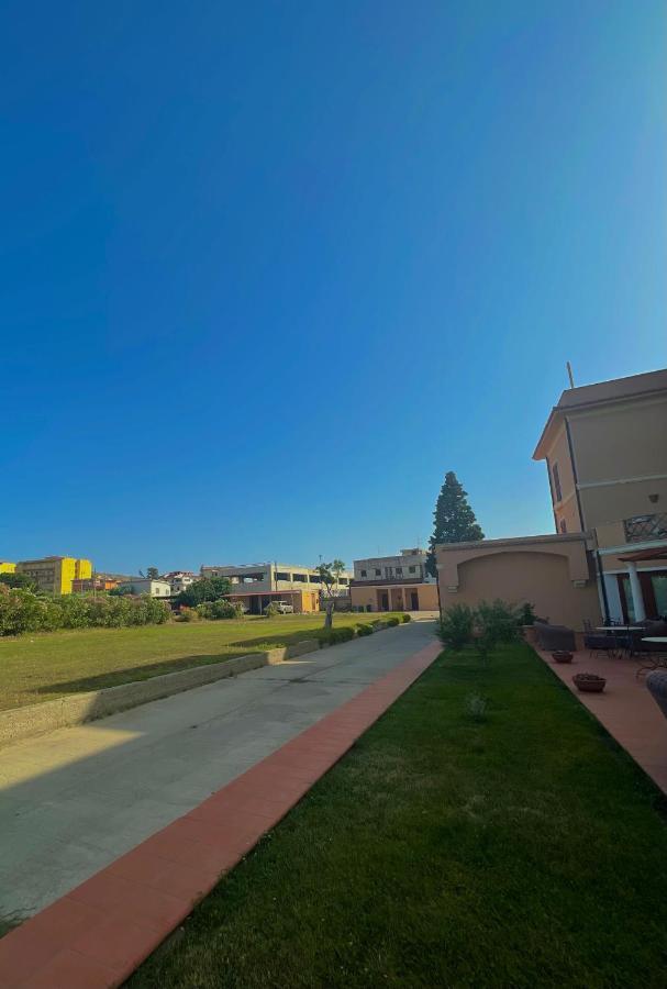 Hotel La Lampara Reggio di Calabria Exterior foto